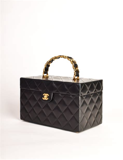 buy chanel makeup bag online|vintage chanel makeup bag.